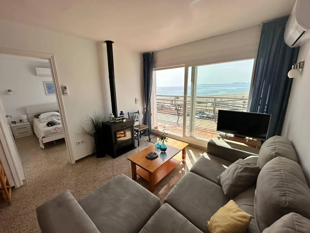 Awaydays Atico Con Vistas Increibles Apartment Empuriabrava